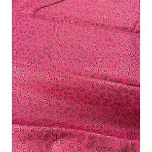 JoAnn Cotton Quilting Fabric Pink Swirls Gold Metallic Outline  32" X 42"